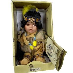 Kinnex Heirloom Little Cubs Native American 8" Porcelain NWT